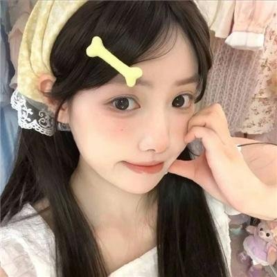 月上心辰 海报